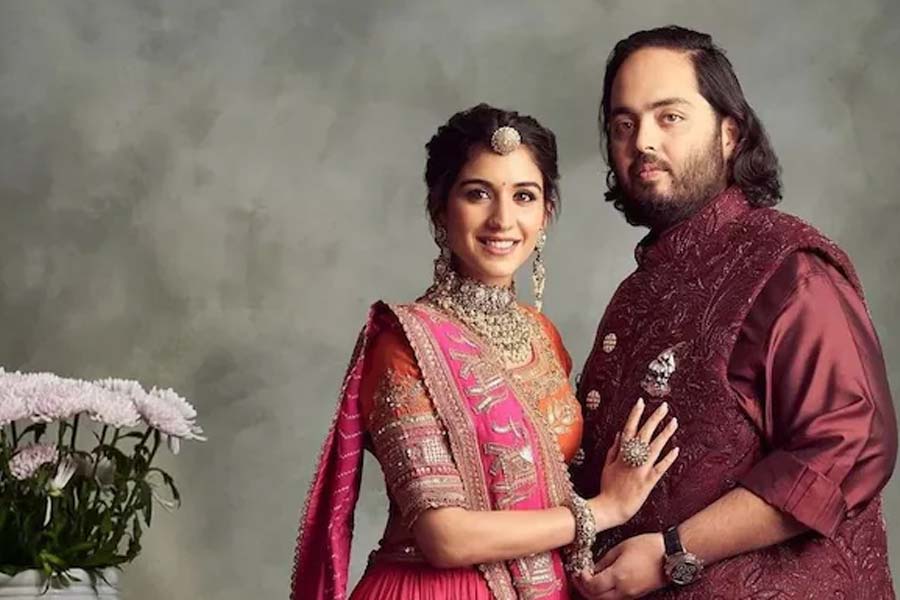 Anant Ambani Radhika Merchant wedding: Kareena-Saif, Kangana, Virat Anushka missing