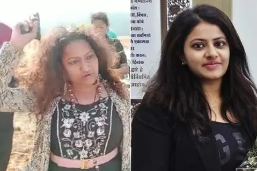 IAS Officer Puja Khedkar's Audi Car, which had illegal red beacon, seized