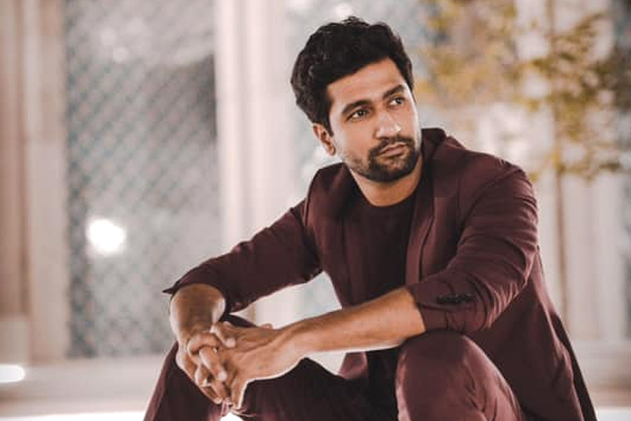 Vicky Kaushal casts his first look in 'Ek Jaadugar'