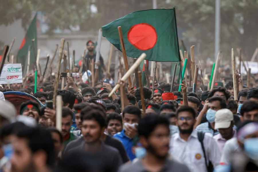 A student group in Bangladesh threatens to resume protests