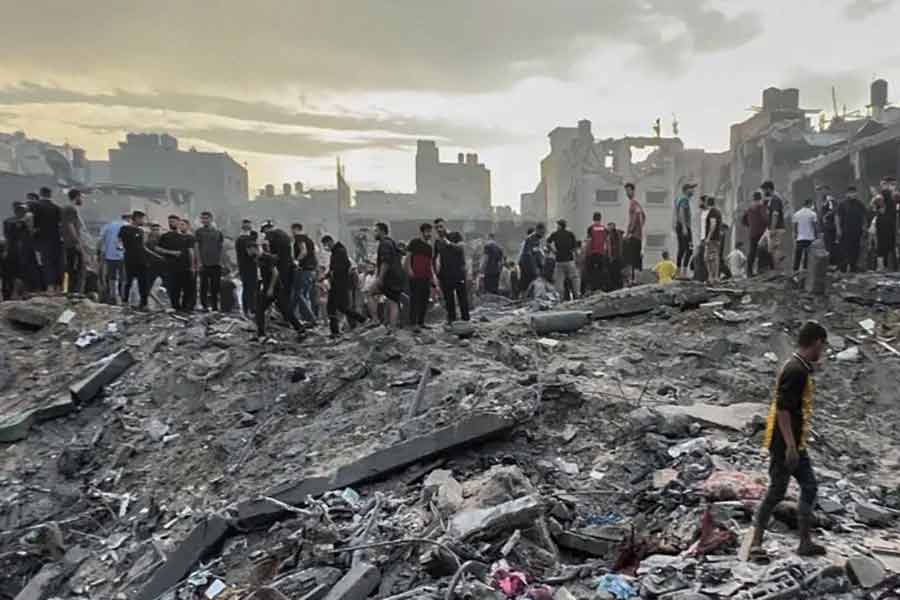 At least 90 Palestinians killed in Gaza