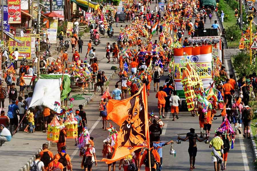 Haridwar mosques, mazar on Kanwar Yatra route covered with cloth sheets
