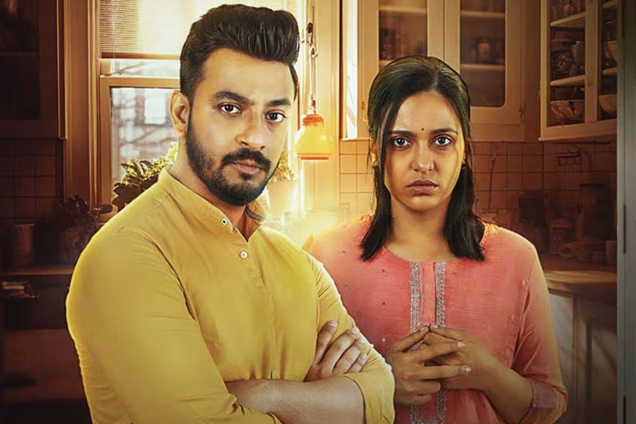 Bonny Sengupta, Priyanka Sarkar starrer Robins Kitchen's review
