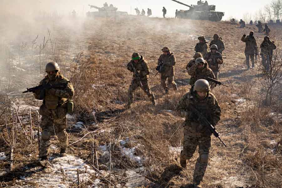 US, Russia defence chiefs held telephone call
