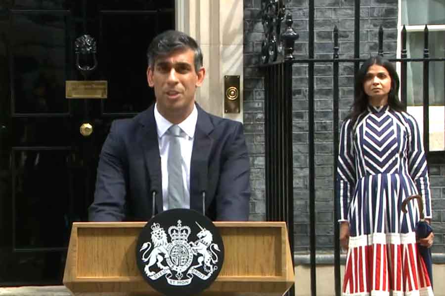 Akshata Murty trolled over her dress at Rishi Sunak's resignation speech