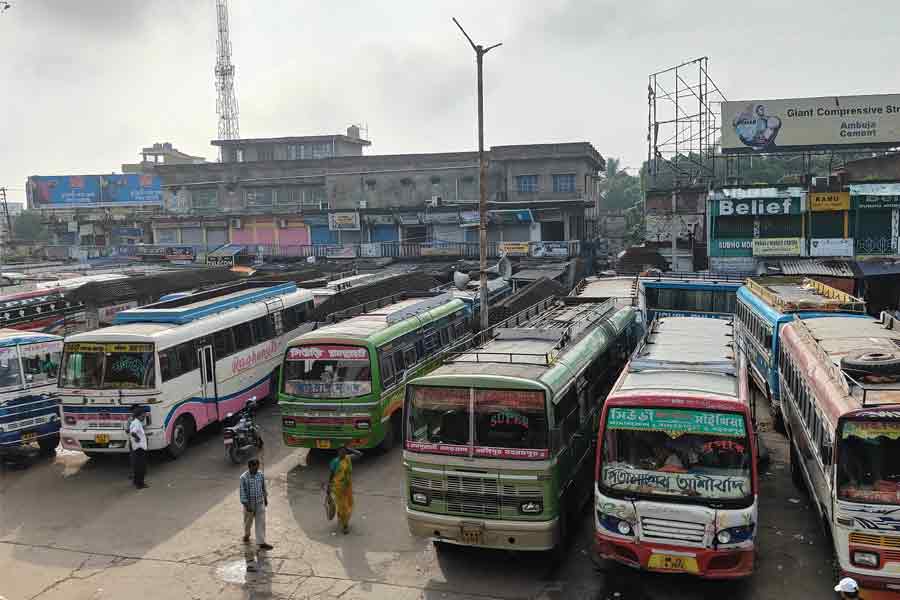 Special buses for Madhyamike students from 6 a.m.