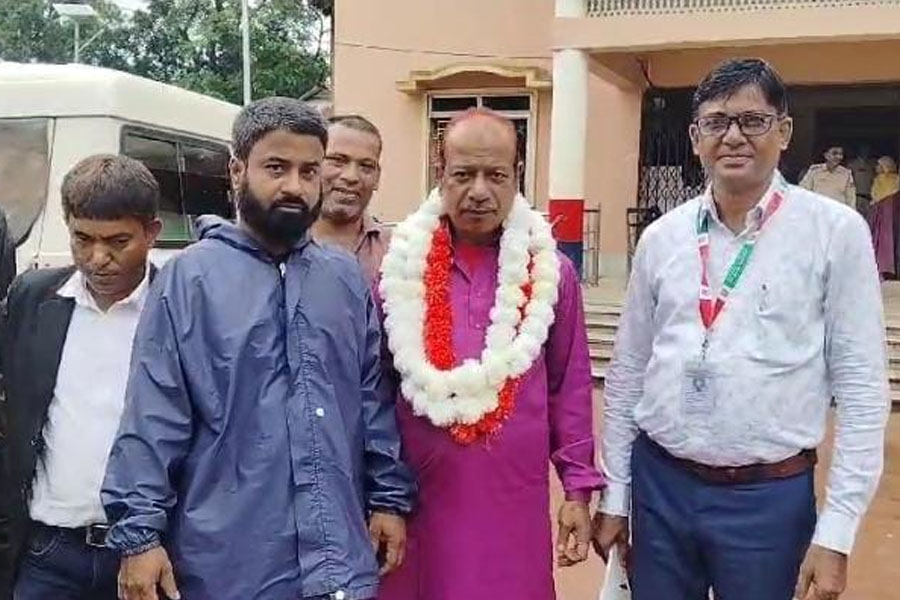Man returned to India after jailed in Bangladesh for 37 years