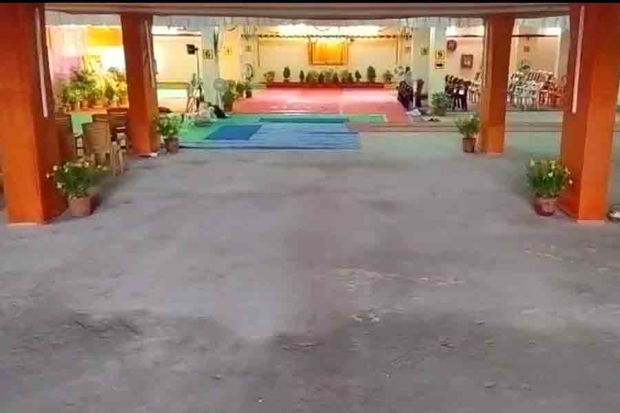 Under ground parking at Belur Math, non chargeable