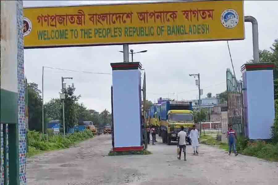 Picture of Mujibar Rahaman removed in Benapole border