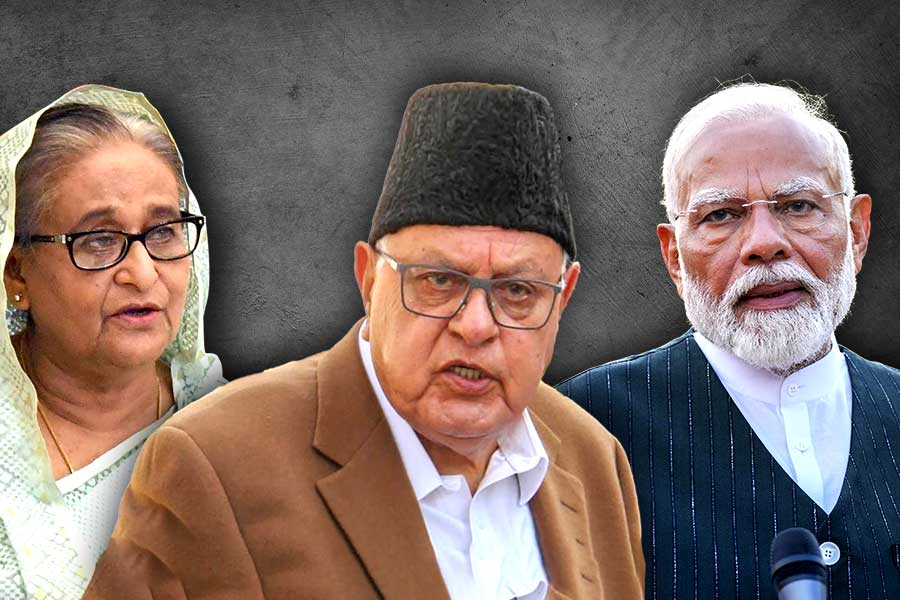 Farooq Abdullah commented on the crisis in Bangladesh