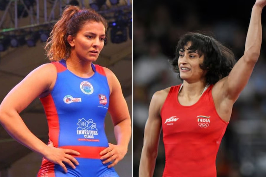 Geeta Phogat shares a cryptic message after Vinesh Phogat misses Mahavir Phogat's name