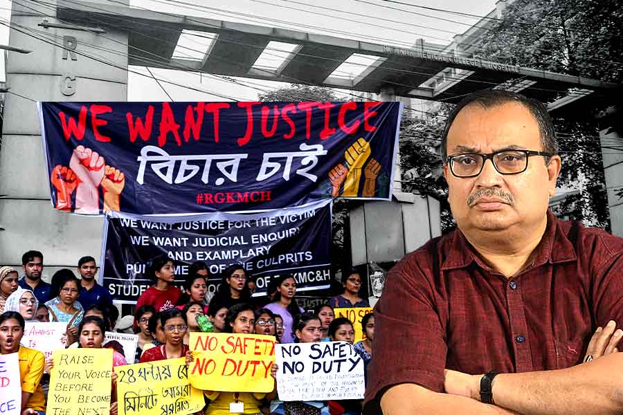 Kunal Ghosh visited CBI office with documents of RG Kar Medical College & Hospital