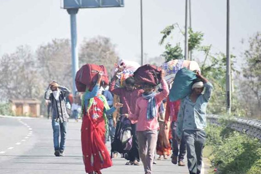 All 35 Migrant Labourers return to Murshidabad from Odisha after getting tortured called 'Bangladeshi'