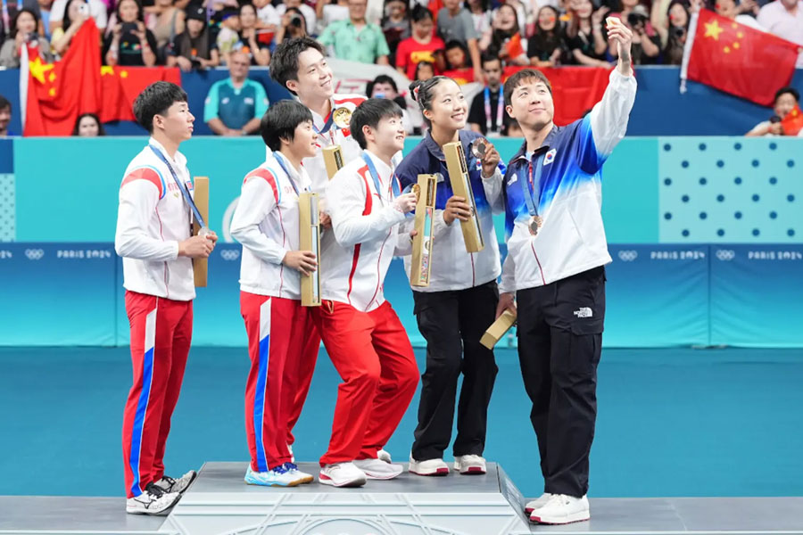 Paris Olympics 2024: North Korea and South Korea Olympics podium selfie goes viral