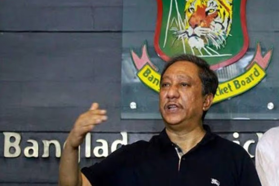 Papon resigns from post of BCB president