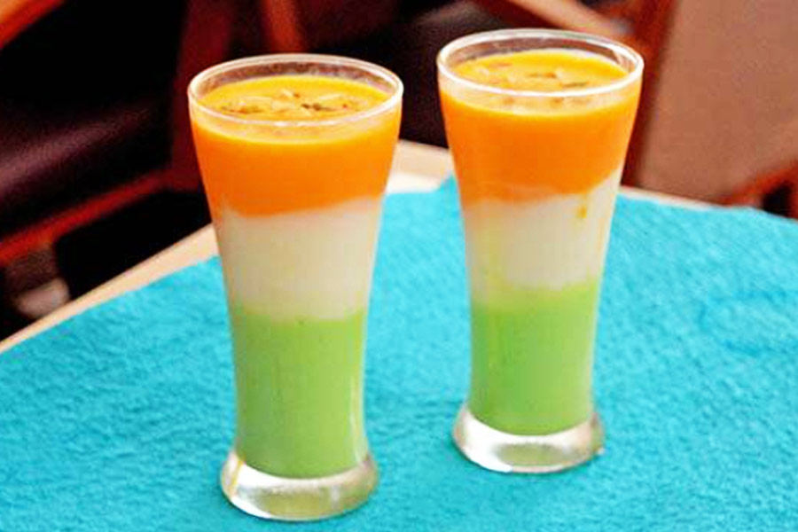 This Independence Day try the Tiranga Lassi recipe