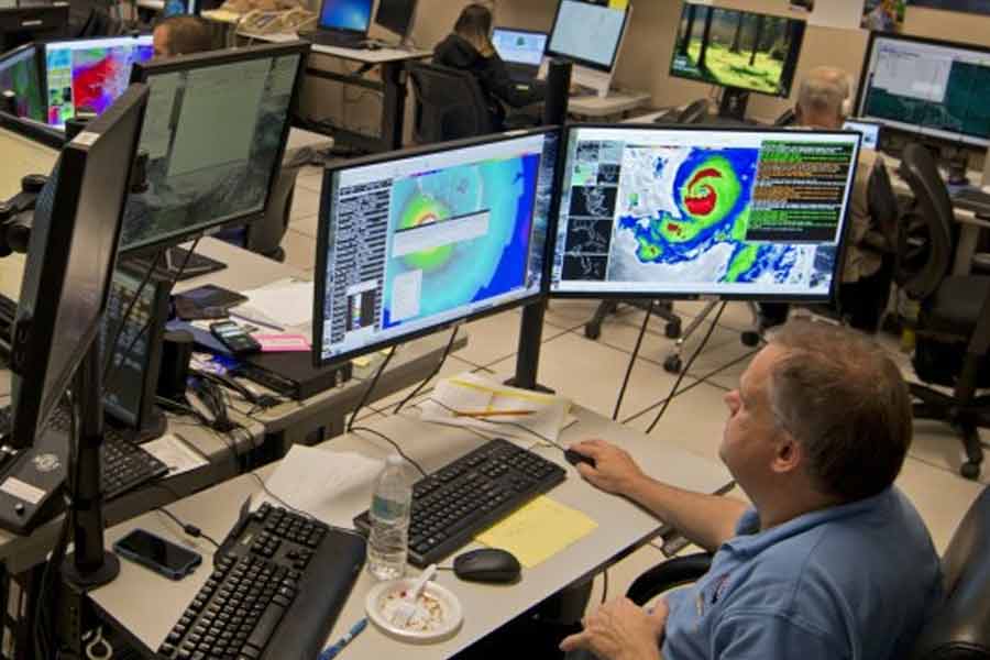 Cyclone Dana: Rainy weather likely to stay in next 48 hours, forecast by Alipore Weather Office