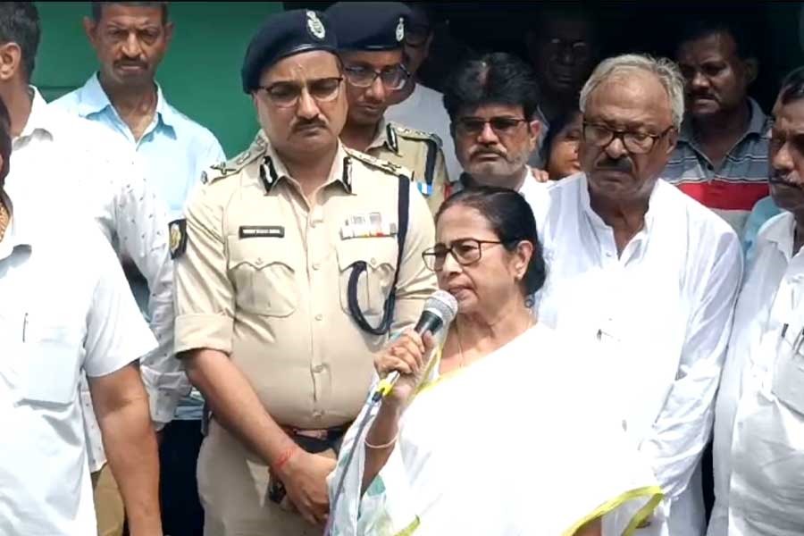RG Kar Hospital Death Case: Father of female doctor expressed dissatisfaction on social media posts