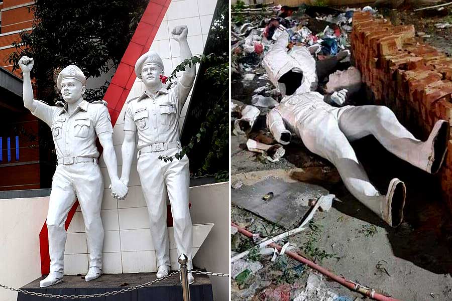 Holey Artisan’s sculpture smashed, replaced with Hizb ut-Tahrir poster in Bangladesh
