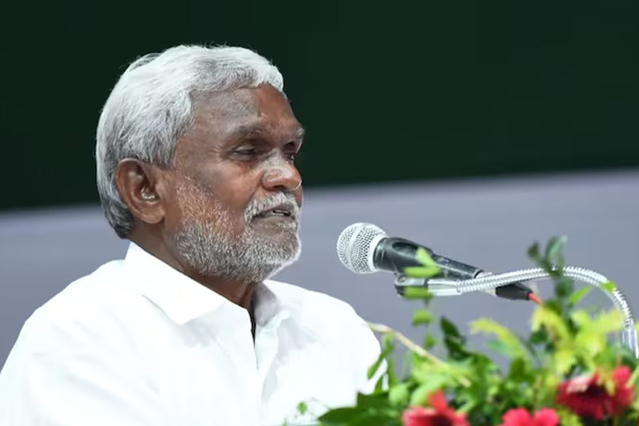 Jharkhand ex Chief Minister Champai Soren hinted at rebellion from JMM