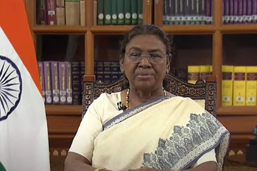 Benefits of Central schemes not reaching Tribals, says President Murmu