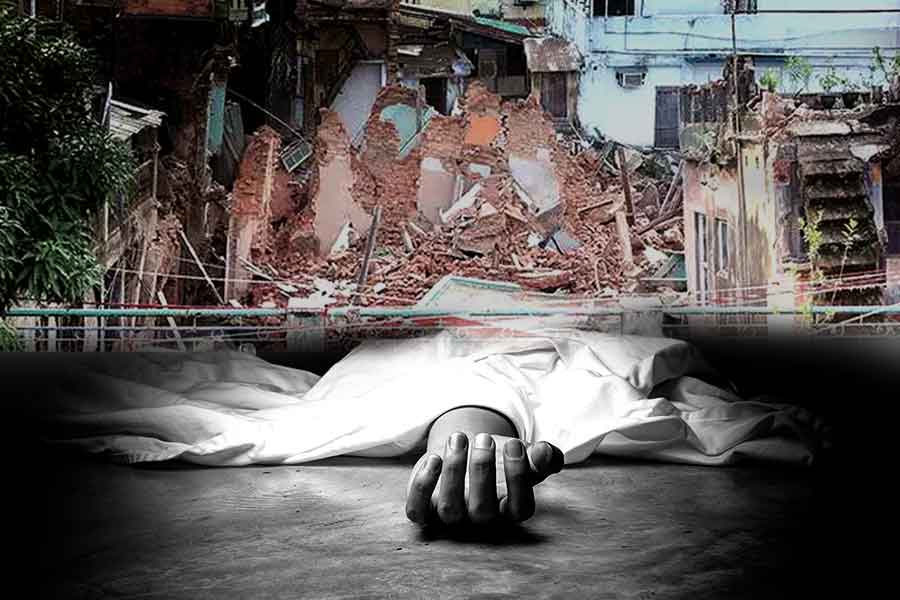 A youth died after Parts of a House Collapsed in Baguiati