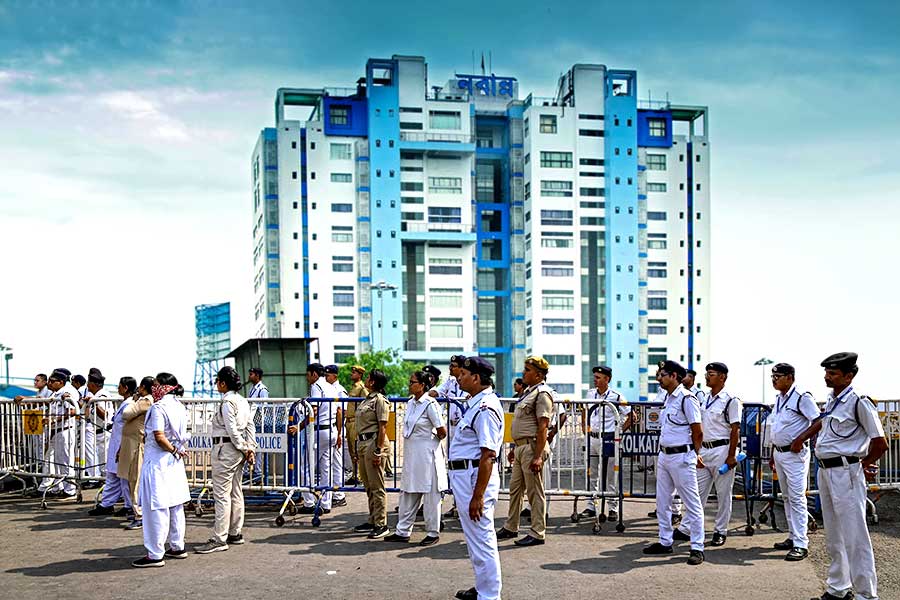 SSC Verdict: Jobless teacher's announces for Nabanna abhijan