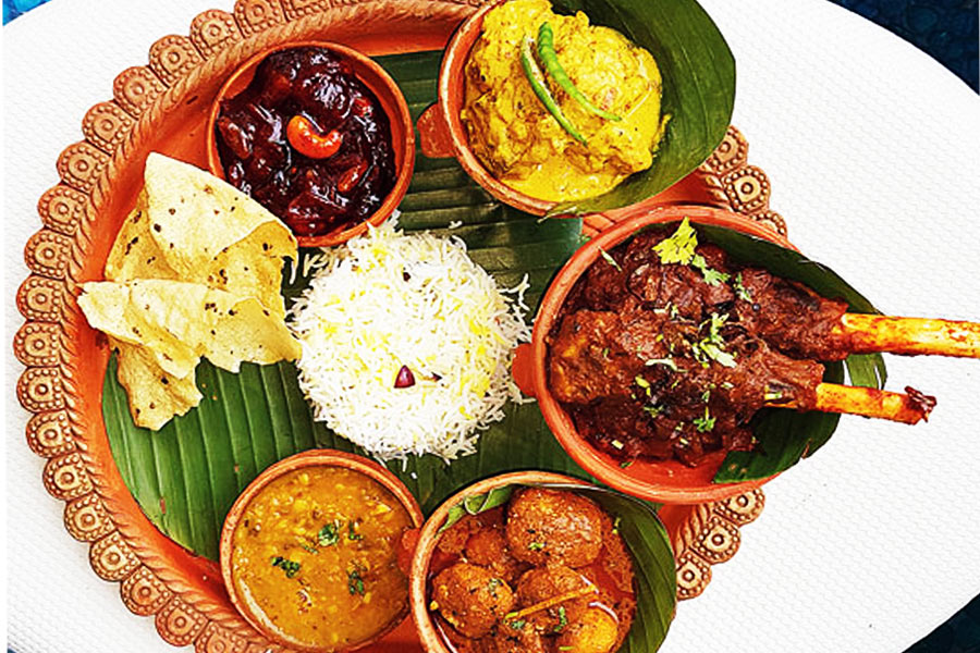 paturi, hilsa, Chicken, mutton different receipes for Rakhi 2024
