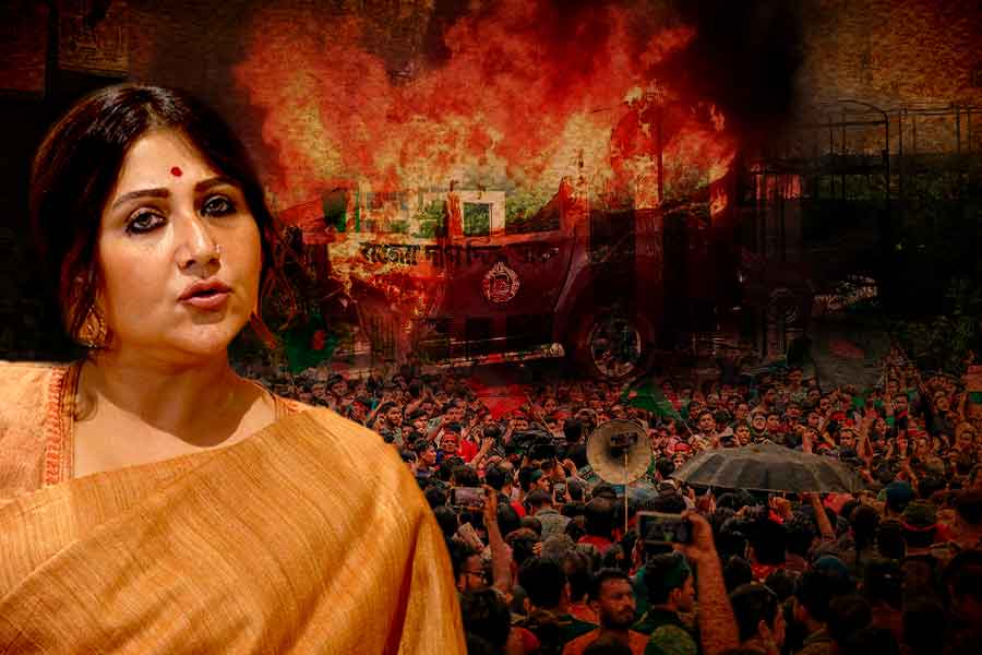 Bangladesh Violence: Swastika Mukherjee raised question on the unrest situation