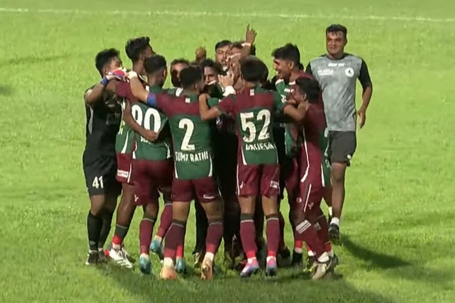 Mohun Bagan wins derby in tie breaker in Lucknow
