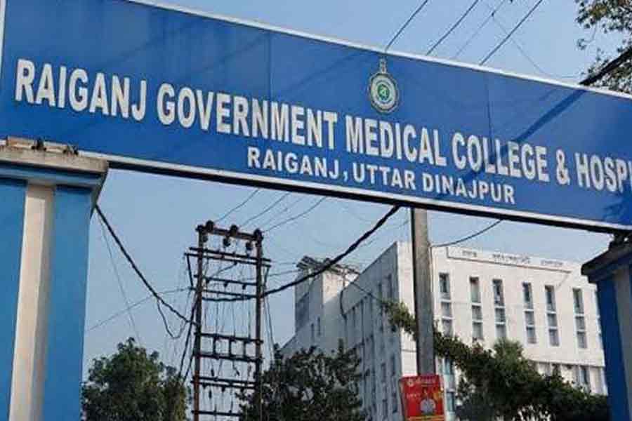 Doctor of Raiganj medical College and hospital decided to fasting demanding justice