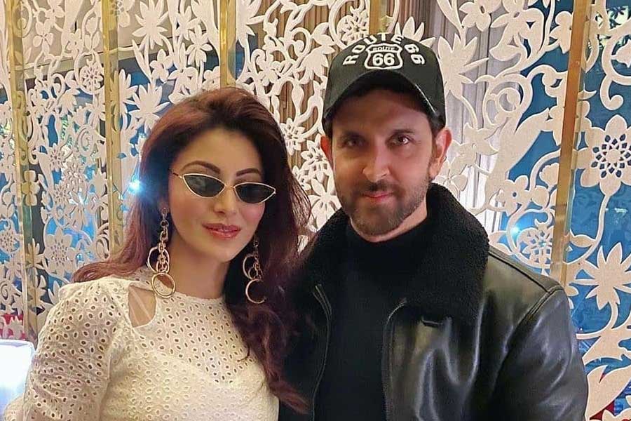 Urvashi-Hritik-1