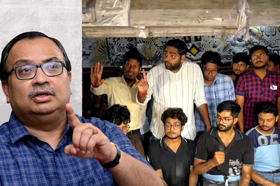 Kunal Ghosh exposes audio clip over Junior Doctors