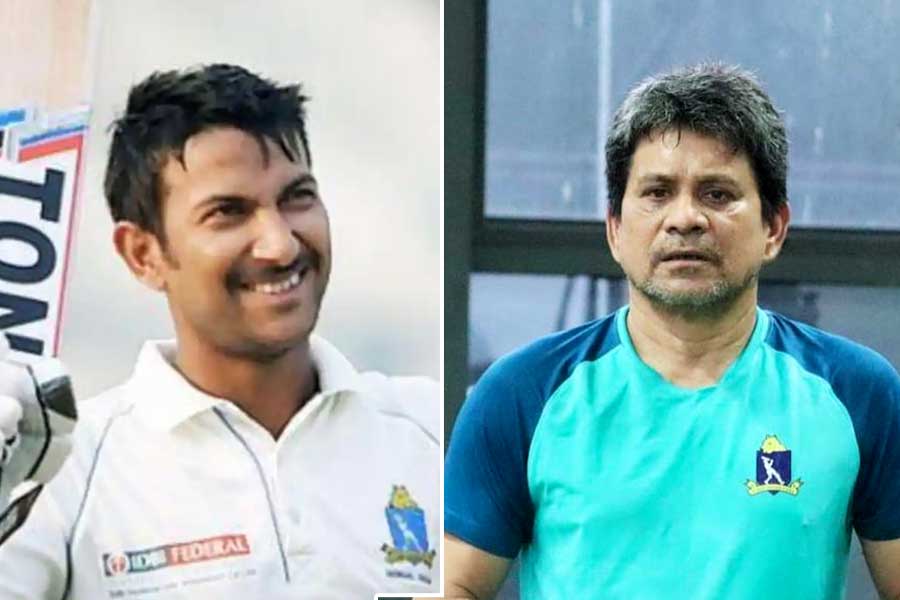 Anustup Majumdar gets best player of the year award and Pranab Roy confers life time achievement