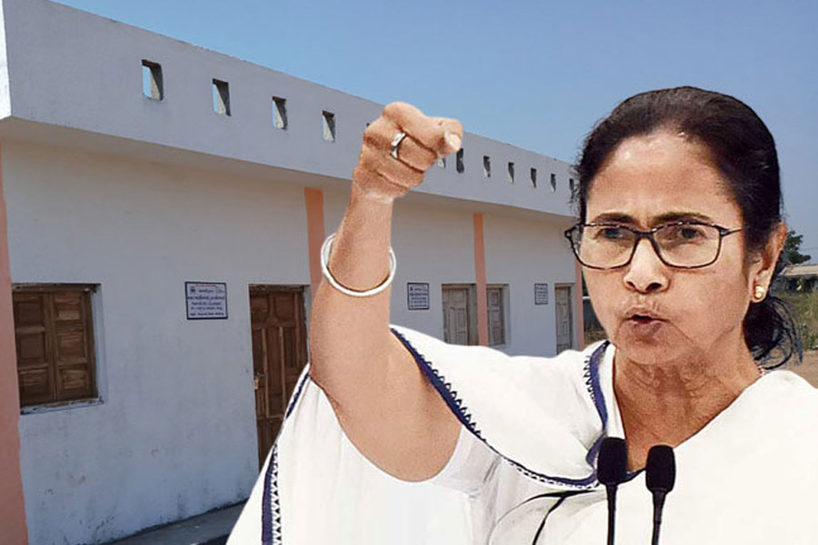 CM Mamata Banerjee will inauigurate to release fund of Awas project from today, December 17