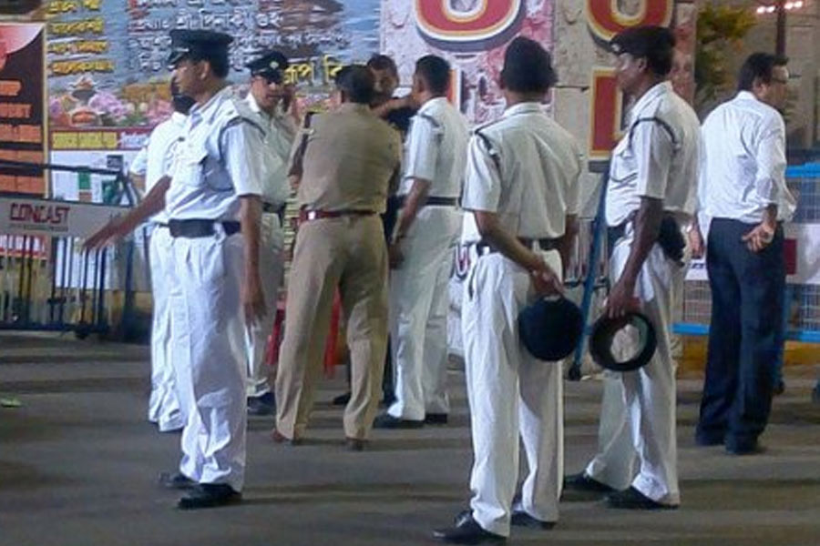Reshuffle in Kolkata Police: Five inspectors transfered according to the order from Police commissioner