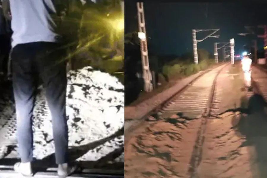 Heap Of Soil Found On Rail Tracks, Loco Pilot Stops Train Just In Time