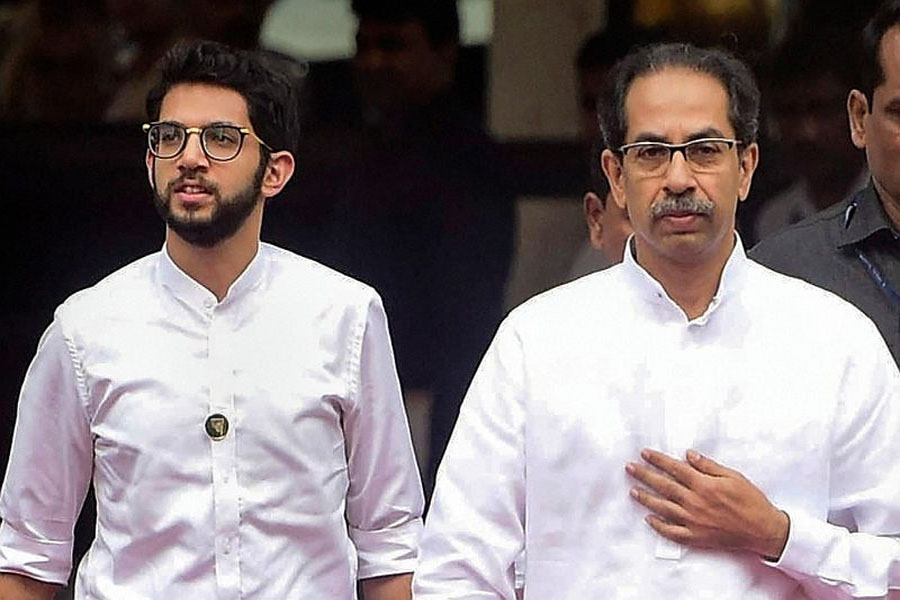 Maharashtra Assembly Election: Slugfest over Uddhav Thackeray bag row