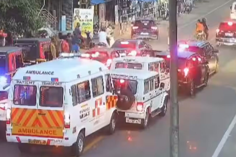 Kerala Chief Minister Pinarayi Vijayan's Convoy In Multi-Car Collision