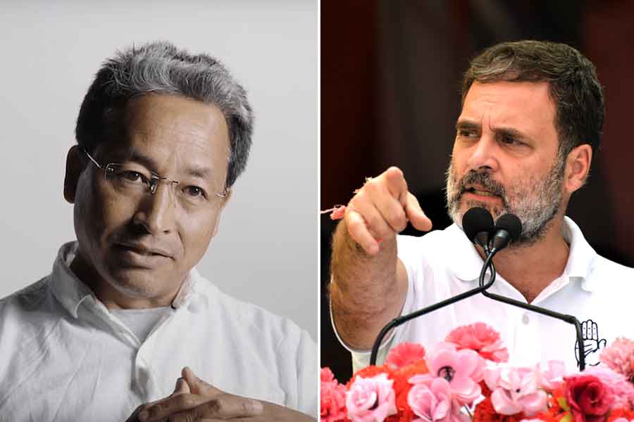 Sonam Wanchuk detained at Delhi, Rahul Gandhi slams center