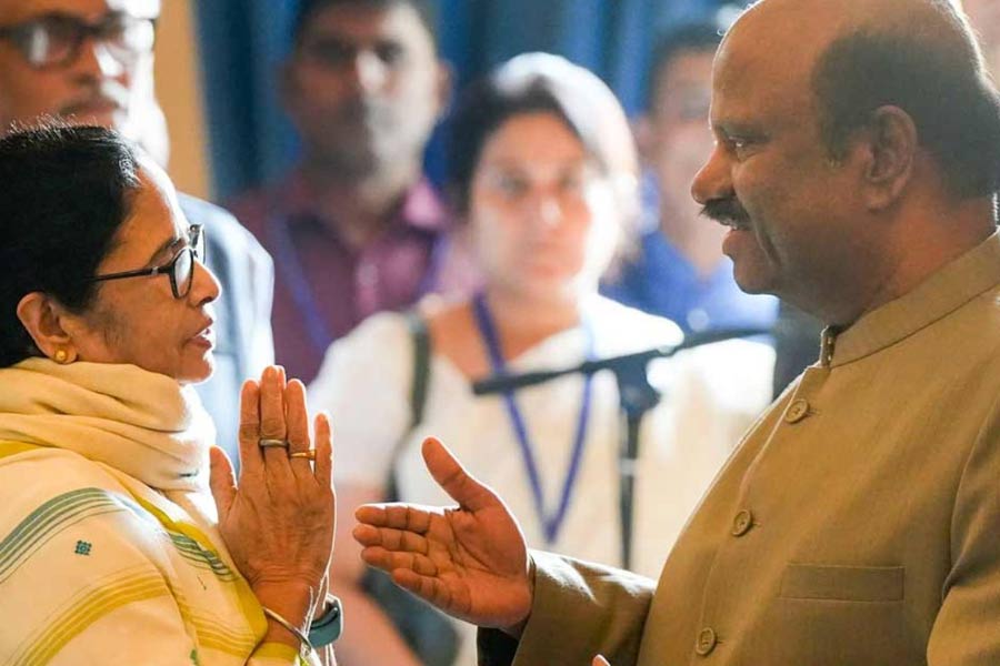 CV Ananda Bose sends sweets and letter to CM Mamata Banerjee inviting to Raj Bhawan