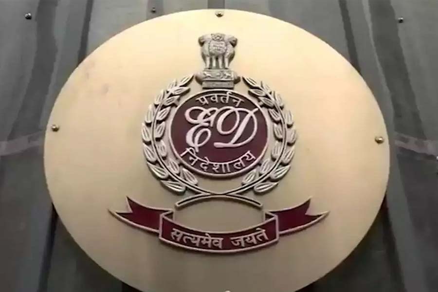 ED raids at Salt lake and many other places of bengal