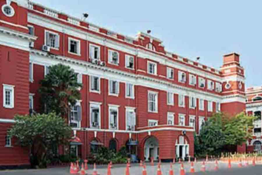 Arrested from city without informing Kolkata police, Lalbazar sends notice to Telangana police