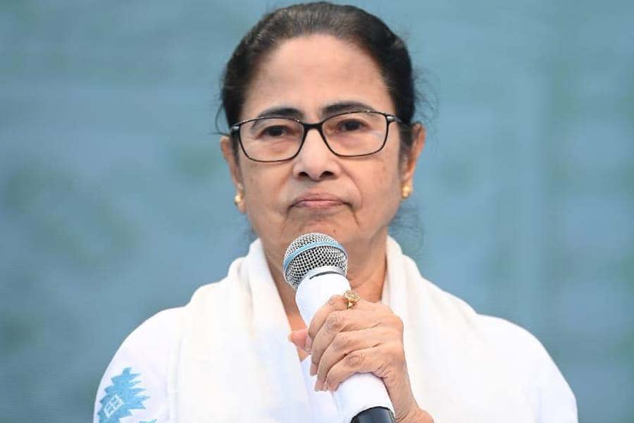 Baguiati Promoter email CM Mamata Banerjee against Councillor