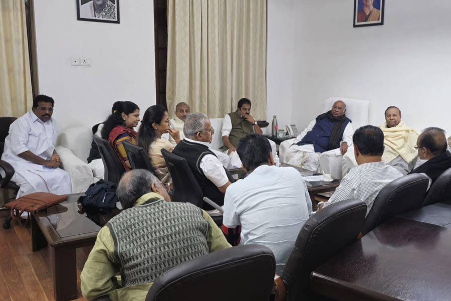 Parliament Winter Session: TMC is absent in Opposition meet ahead of winter session