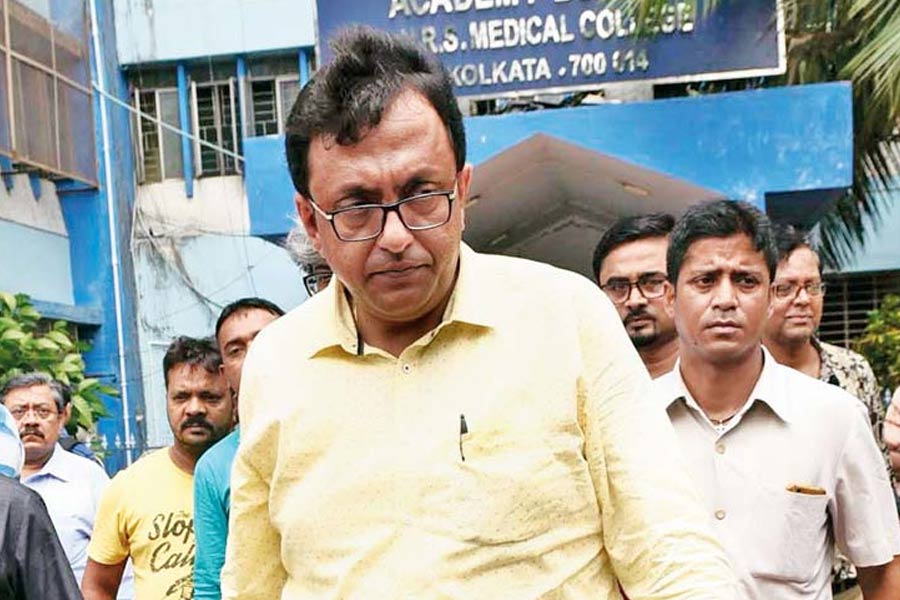 Dr. Santanu Sen removed from West Bengal Medical Council