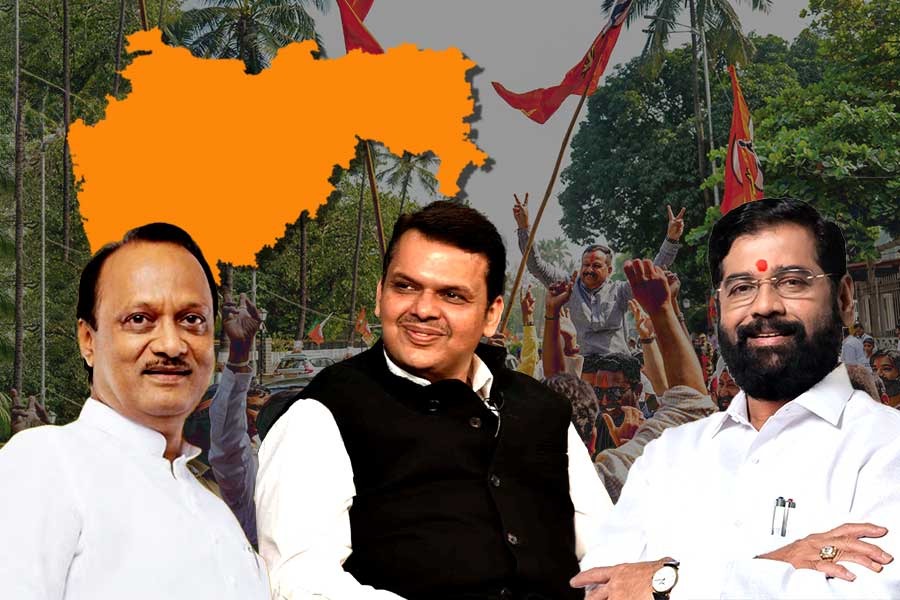 Eknath Shinde relents, to be part of Mahayuti's '1+2' oath