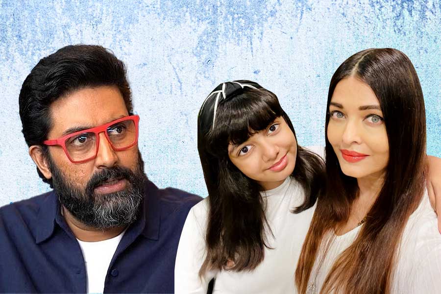 Aishwarya Rai Posts Aaradhya's Birthday Pics, Abhishek's Absence Fuels Divorce Rumours