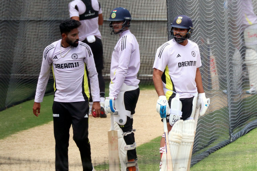 Border Gavaskar Trophy: India is given flat pitches to practice while Australia is practicing in pitch with lot of grasses