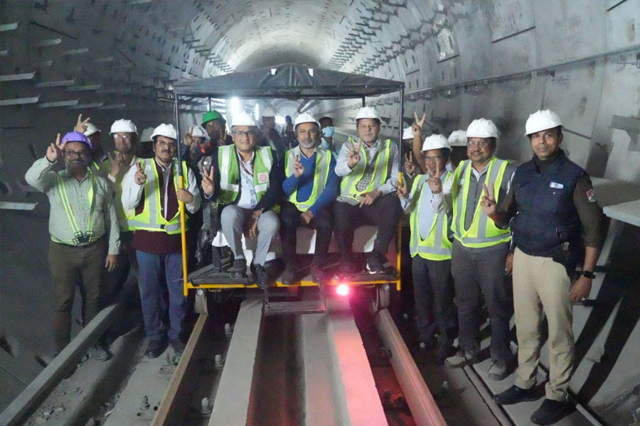 Kolkata Metro: KMRCL conducted a trolley inspection between Esplanade to Sealdah Section